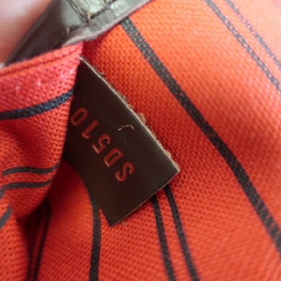 Louis Vuitton Neverfull MM Damier Ebene Tote Bag - Picture 8 of 8